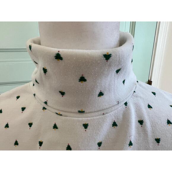 Countryside Classics Vintage Christmas Tree Turtleneck - Picture 3 of 6